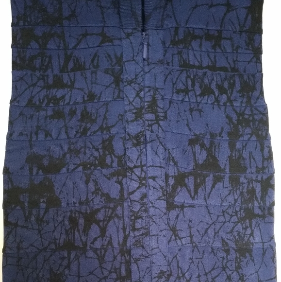 V back bodycon mini to knee length - Picture 10 of 13